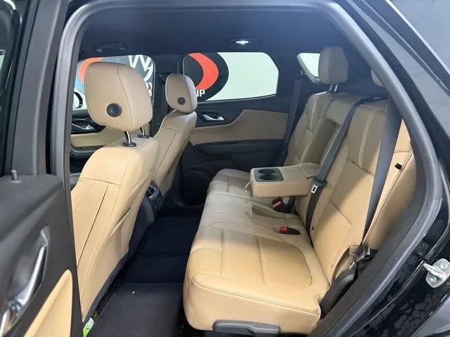 Used 2023 Chevrolet Blazer Premier w/ Enhanced Convenience Package FWD image 16