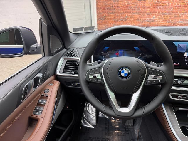 Used 2026 BMW X5 xDrive50e w/ Executive Package AWD/4WD image 13