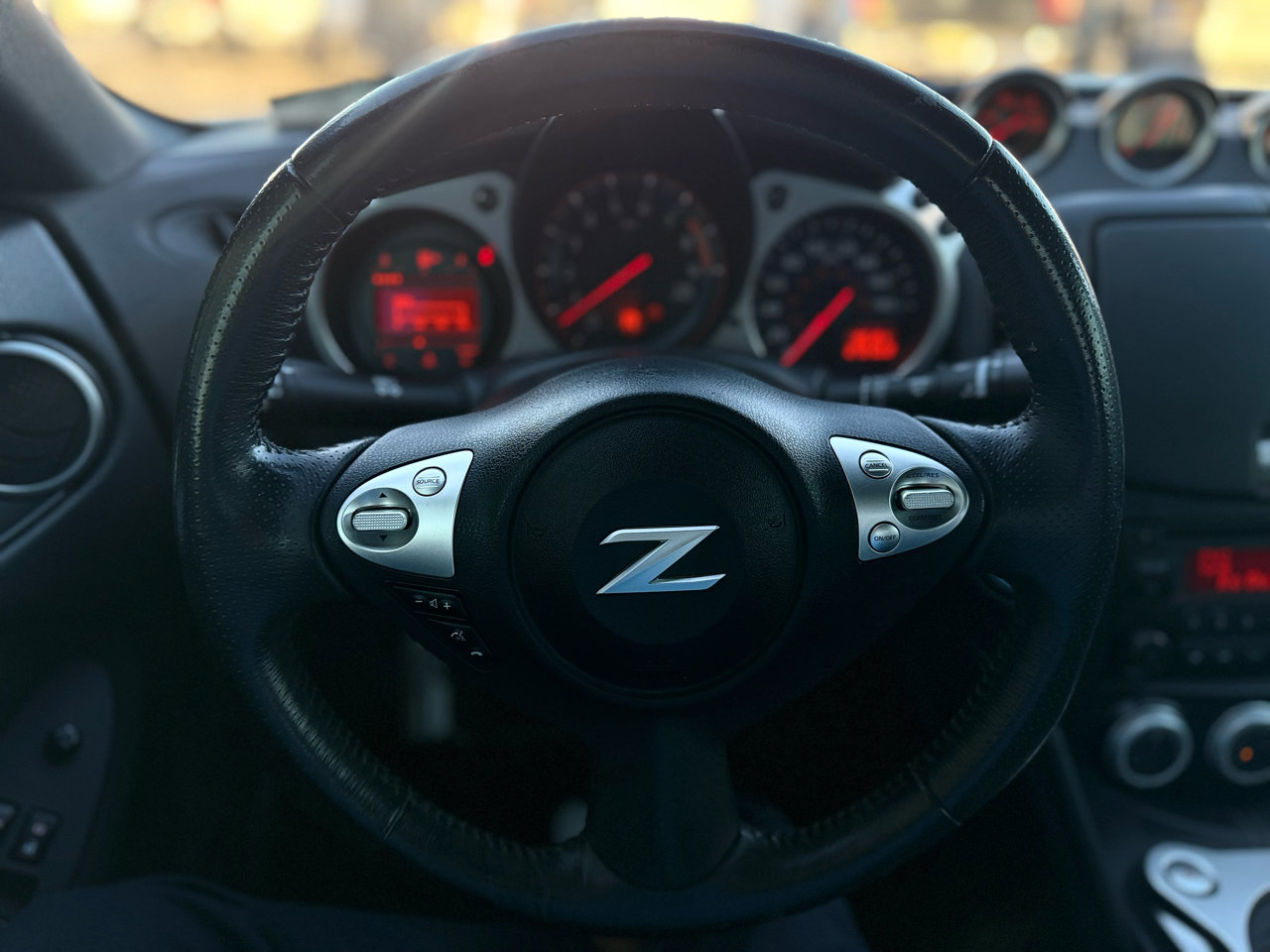 Used 2020 Nissan 370Z Coupe image 16