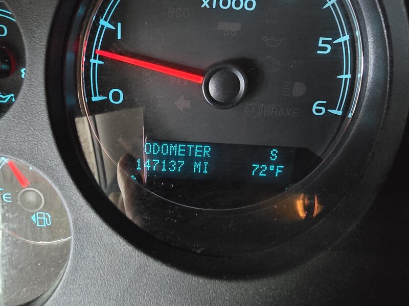Used 2010 Chevrolet Tahoe LT AWD/4WD image 20