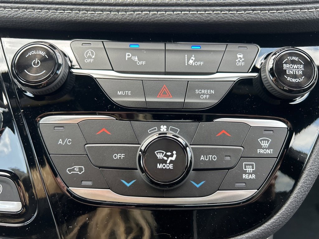 New 2026 Chrysler Pacifica Limited w/ S Appearance Package image 35