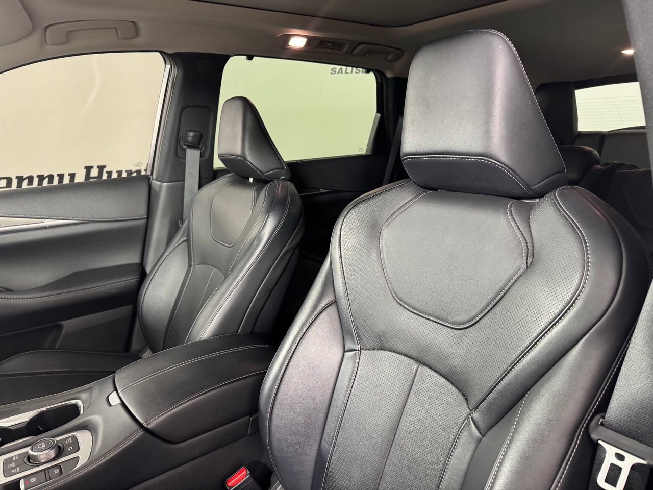 Used 2023 INFINITI QX60 Luxe AWD/4WD image 10