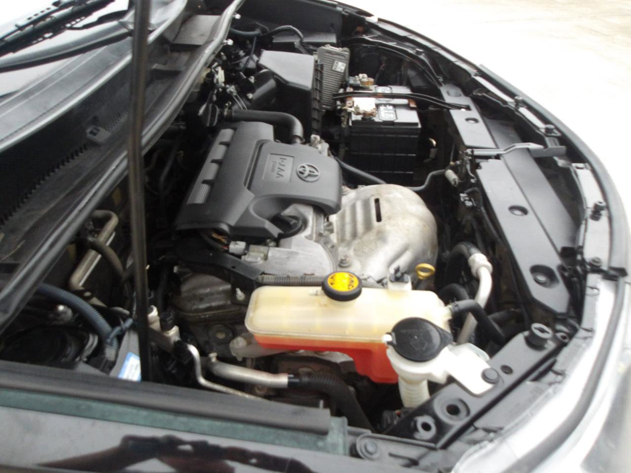 Used 2013 Toyota RAV4 Limited image 24