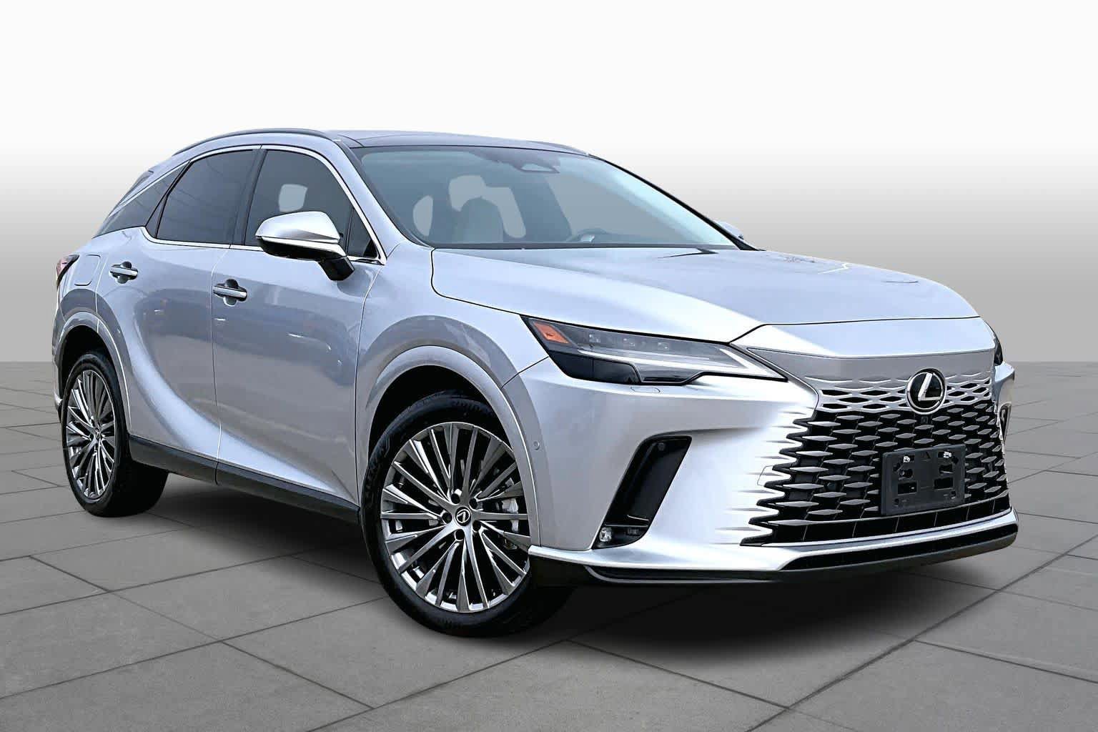 Certified 2025 Lexus RX 450h Luxury w/ Convenience Package image 4