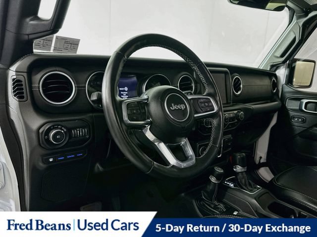 Used 2022 Jeep Wrangler Unlimited Sahara w/ Cold Weather Group AWD/4WD image 13