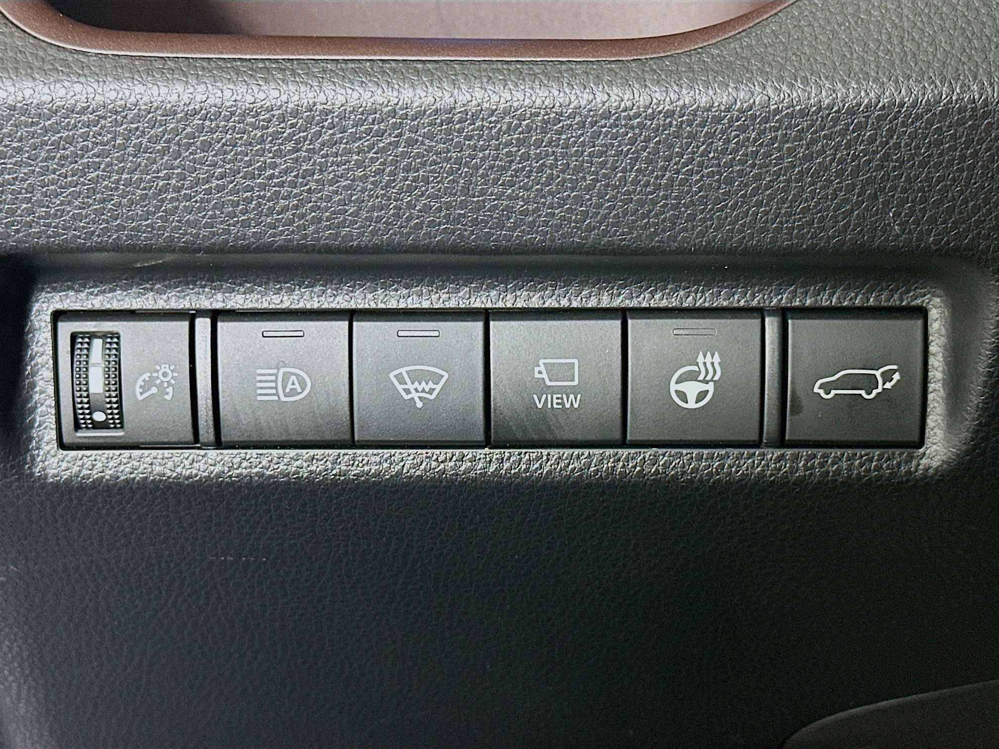 Used 2019 Toyota RAV4 Limited image 17