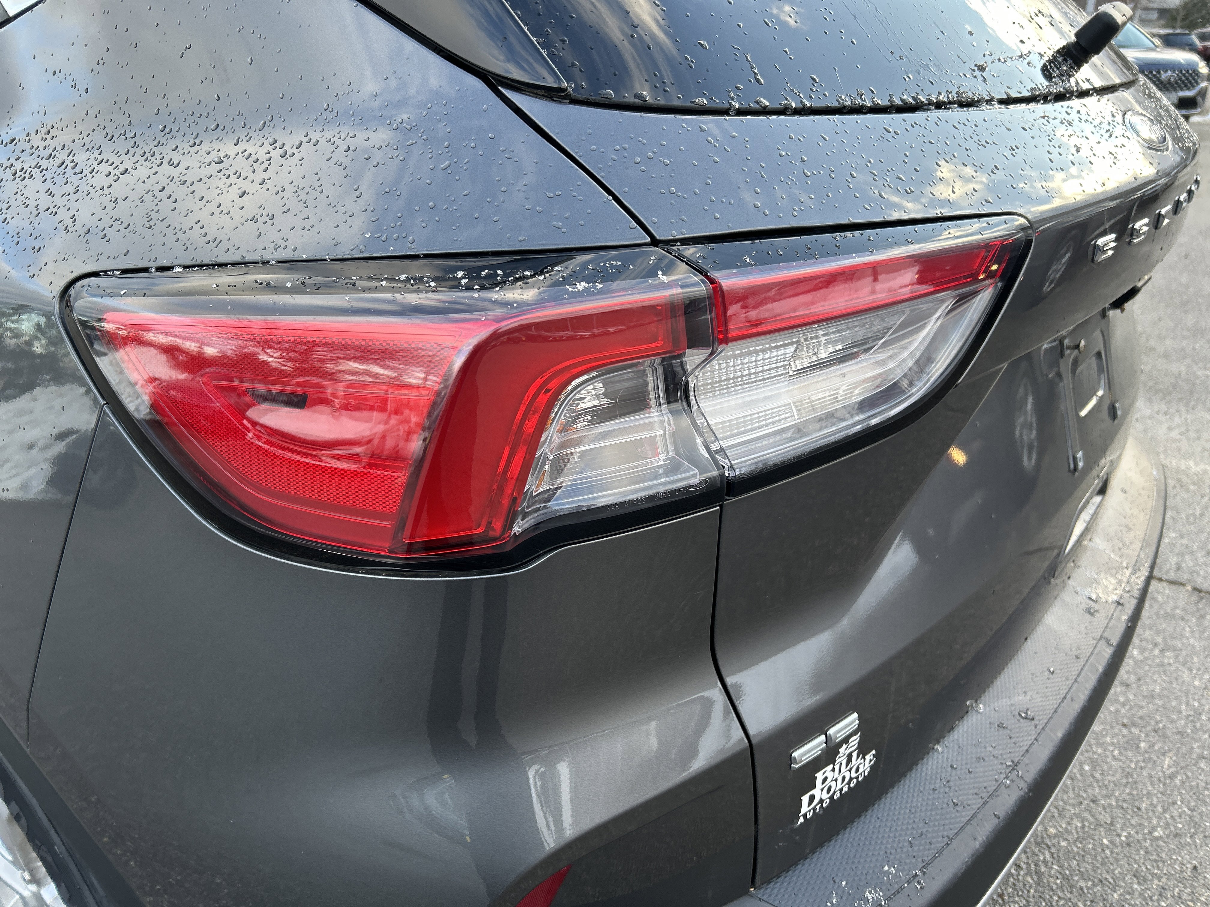 Used 2022 Ford Escape SE w/ Convenience Package image 11