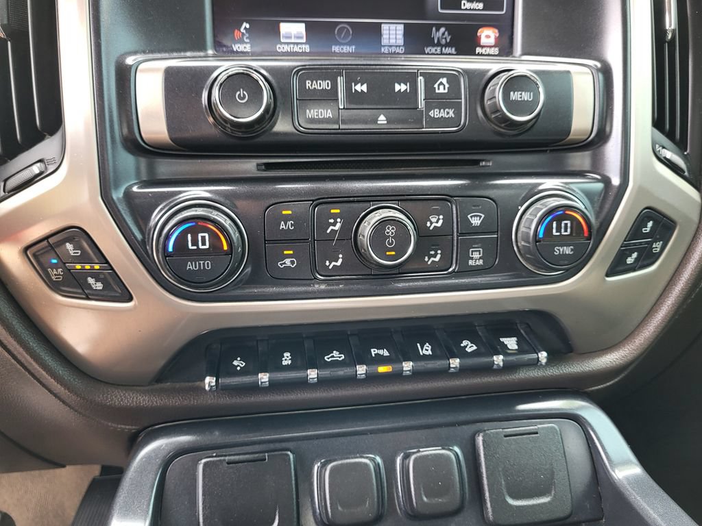 Used 2015 GMC Sierra 2500 Denali w/ Duramax Plus Package AWD/4WD image 22