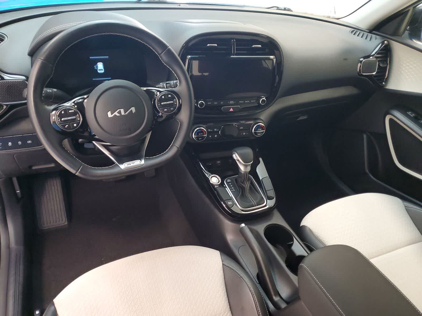 Used 2024 Kia Soul GT-Line FWD image 18