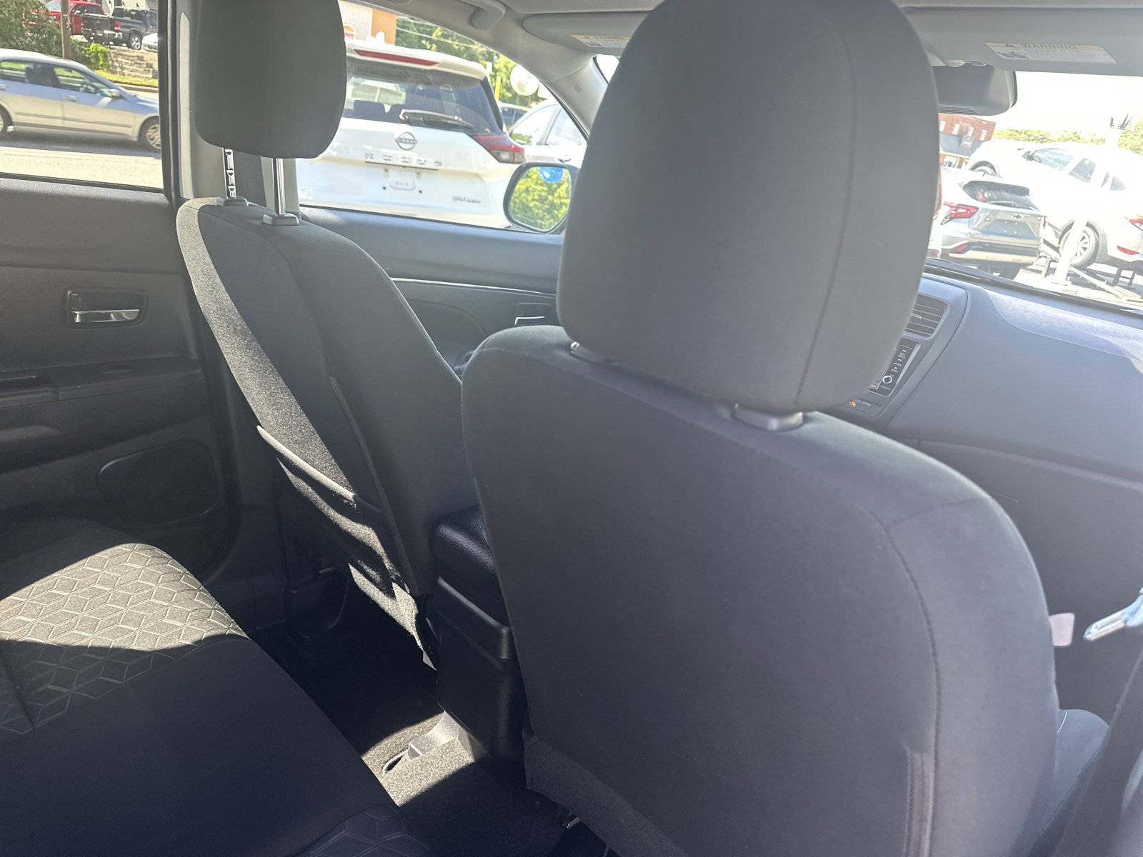 Used 2025 Mitsubishi Outlander Sport ES AWD/4WD image 23