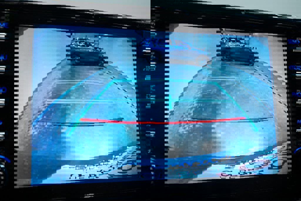 Used 2024 Toyota Sienna XLE image 26