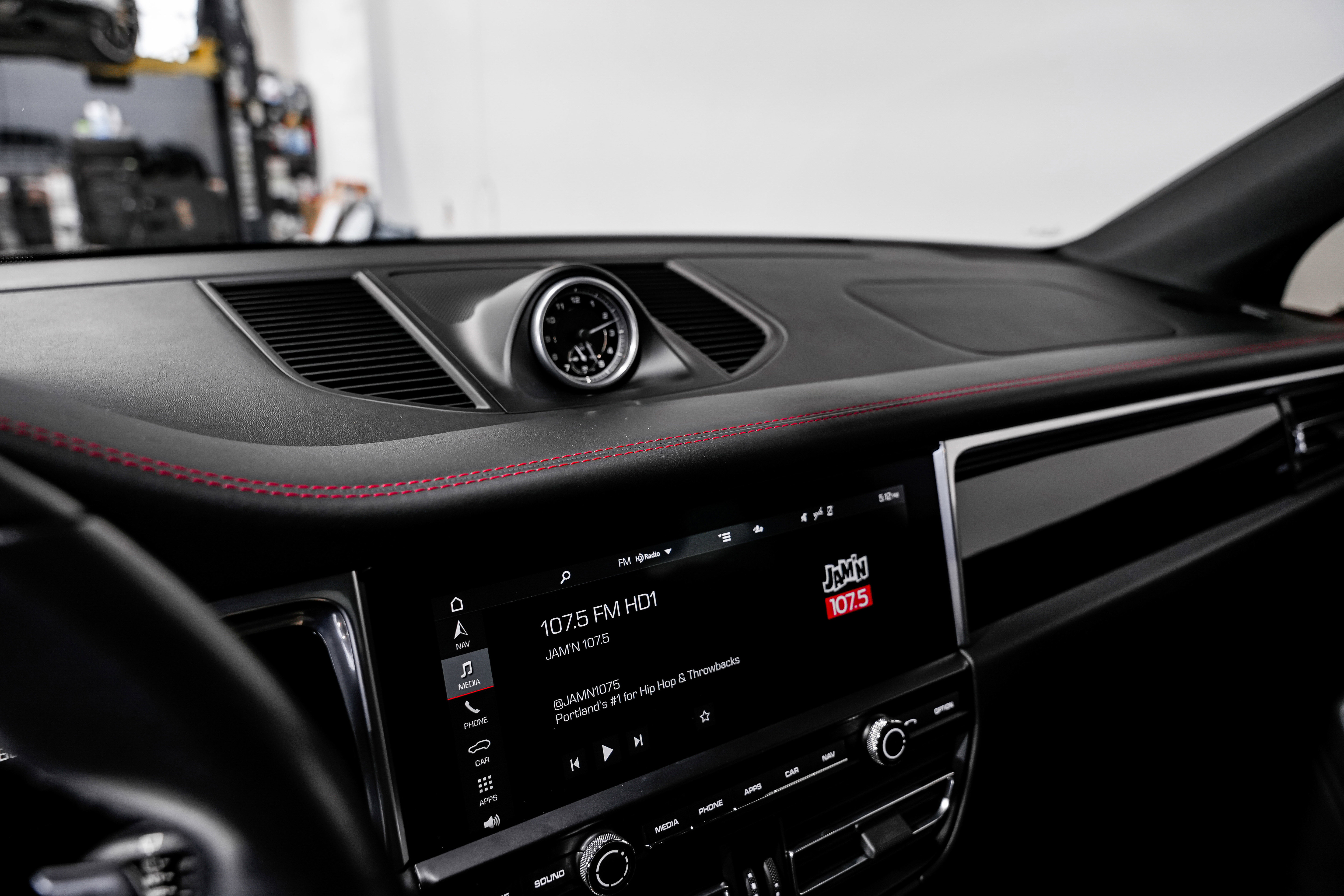 Used 2021 Porsche Macan GTS image 13