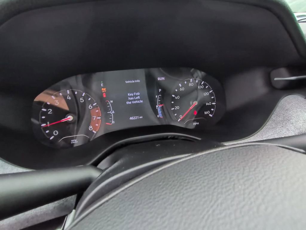 Used 2022 Jeep Compass Latitude w/ Sun and Sound Group AWD/4WD image 20