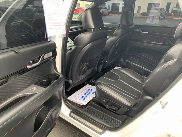 Used 2023 Hyundai Palisade Calligraphy image 14