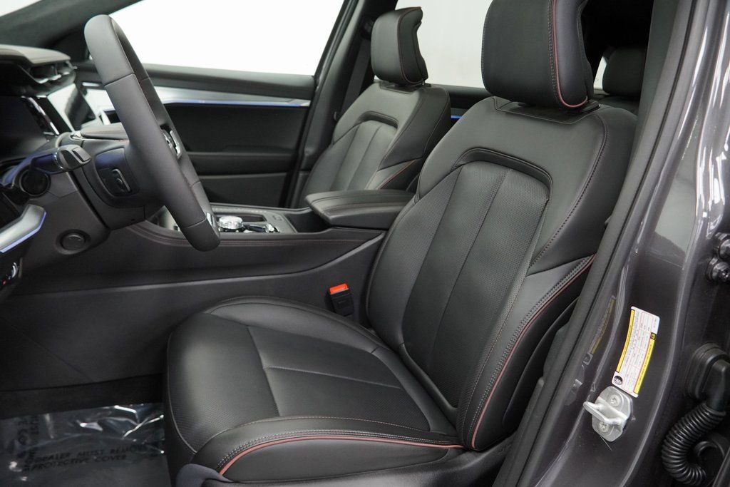 Used 2024 Jeep Wagoneer Launch Edition image 16