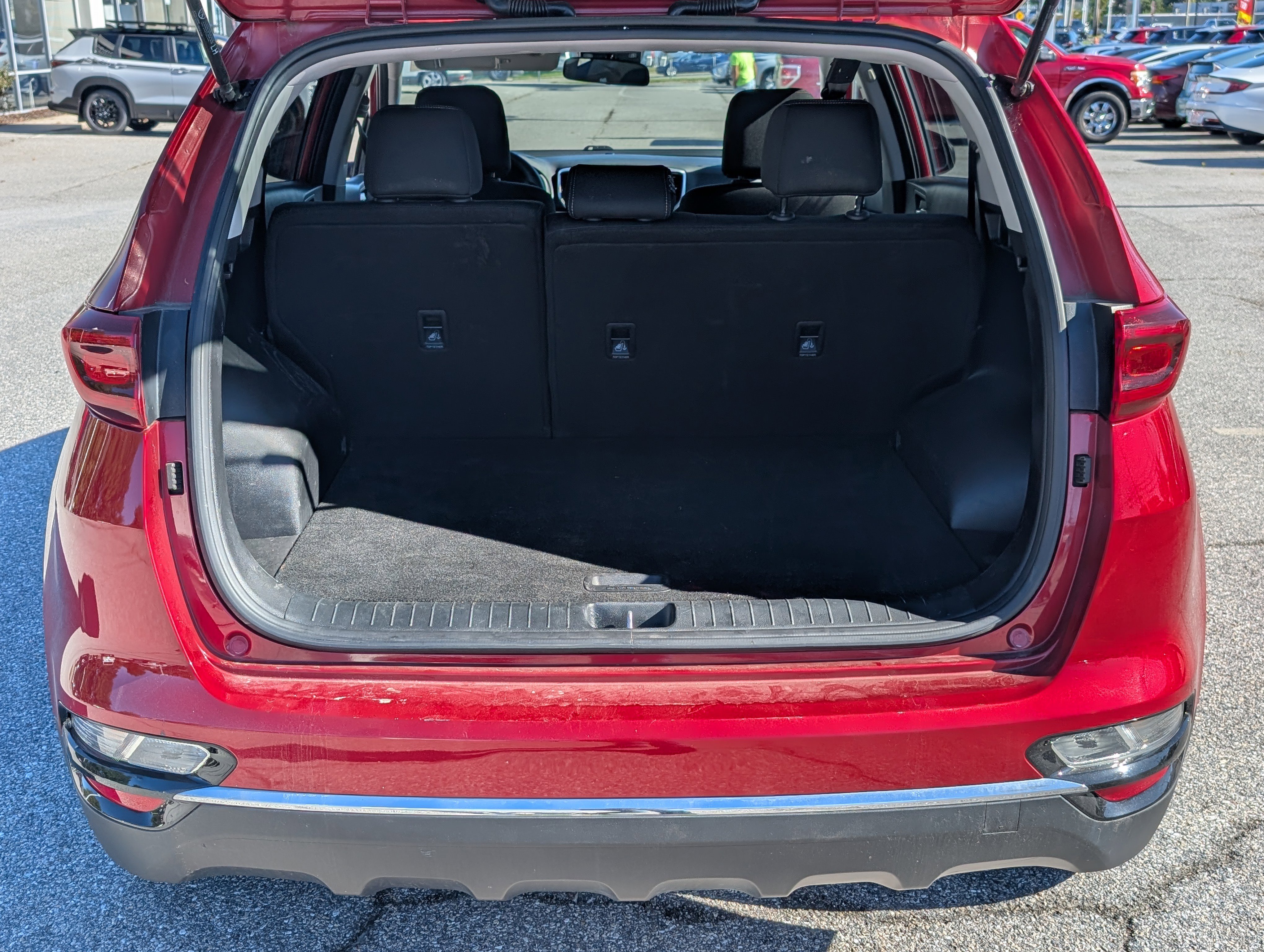 Used 2021 Kia Sportage LX image 13