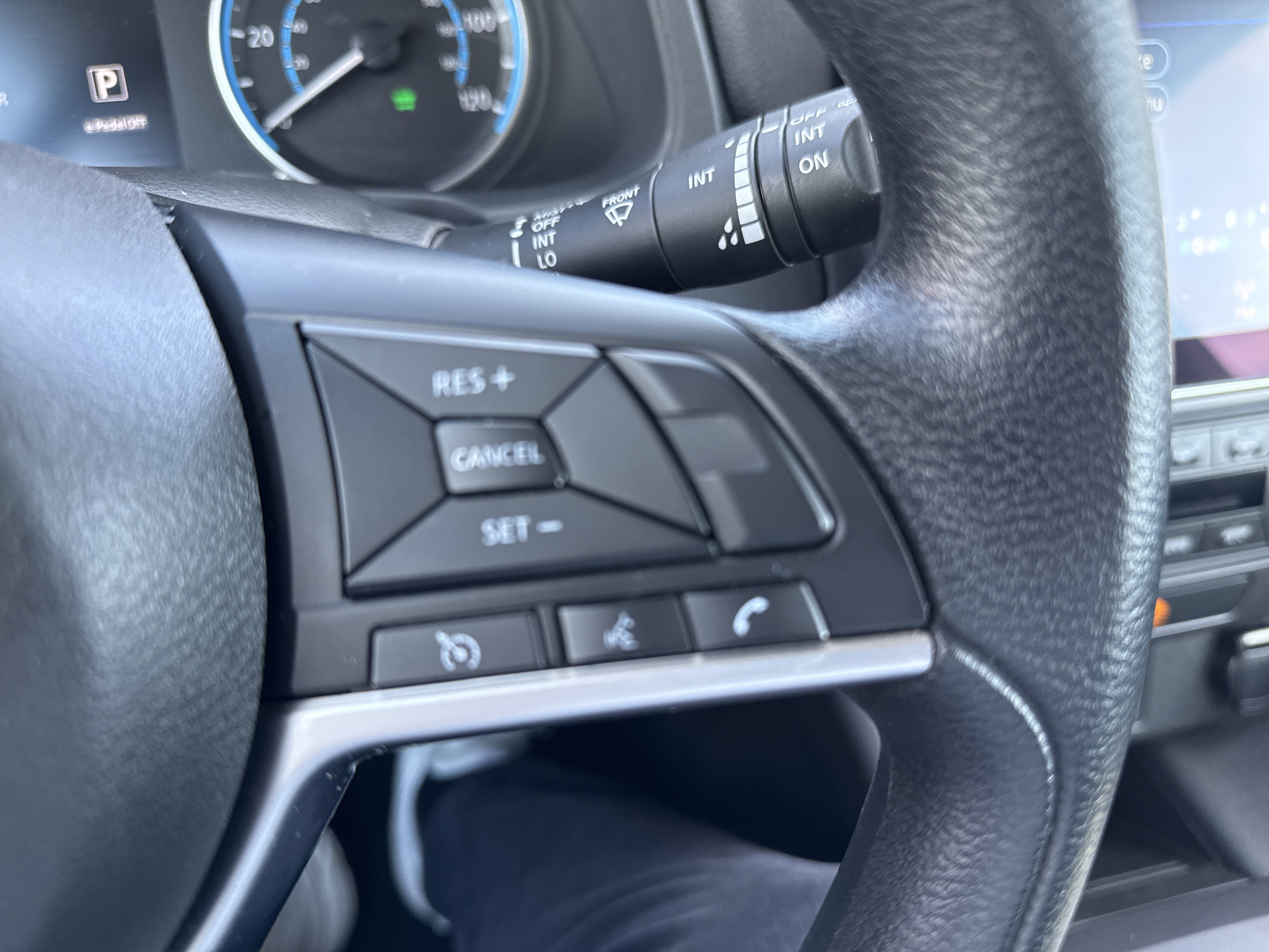 Certified 2023 Nissan Leaf S image 22