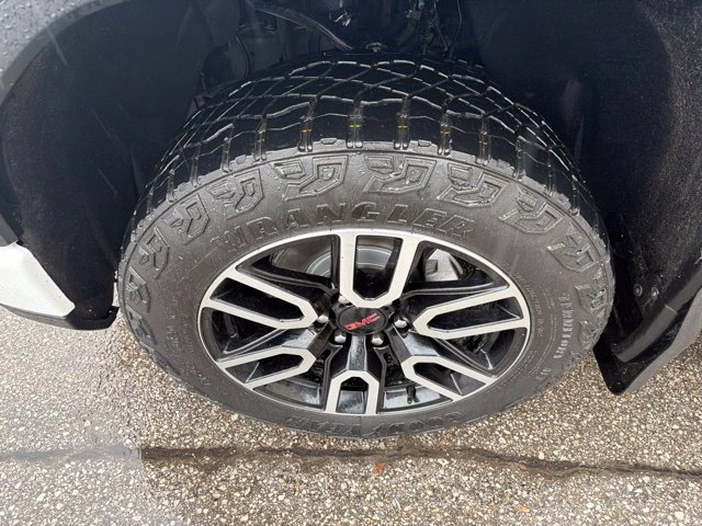 Used 2022 GMC Sierra 1500 AT4 w/ AT4 Preferred Package AWD/4WD image 42