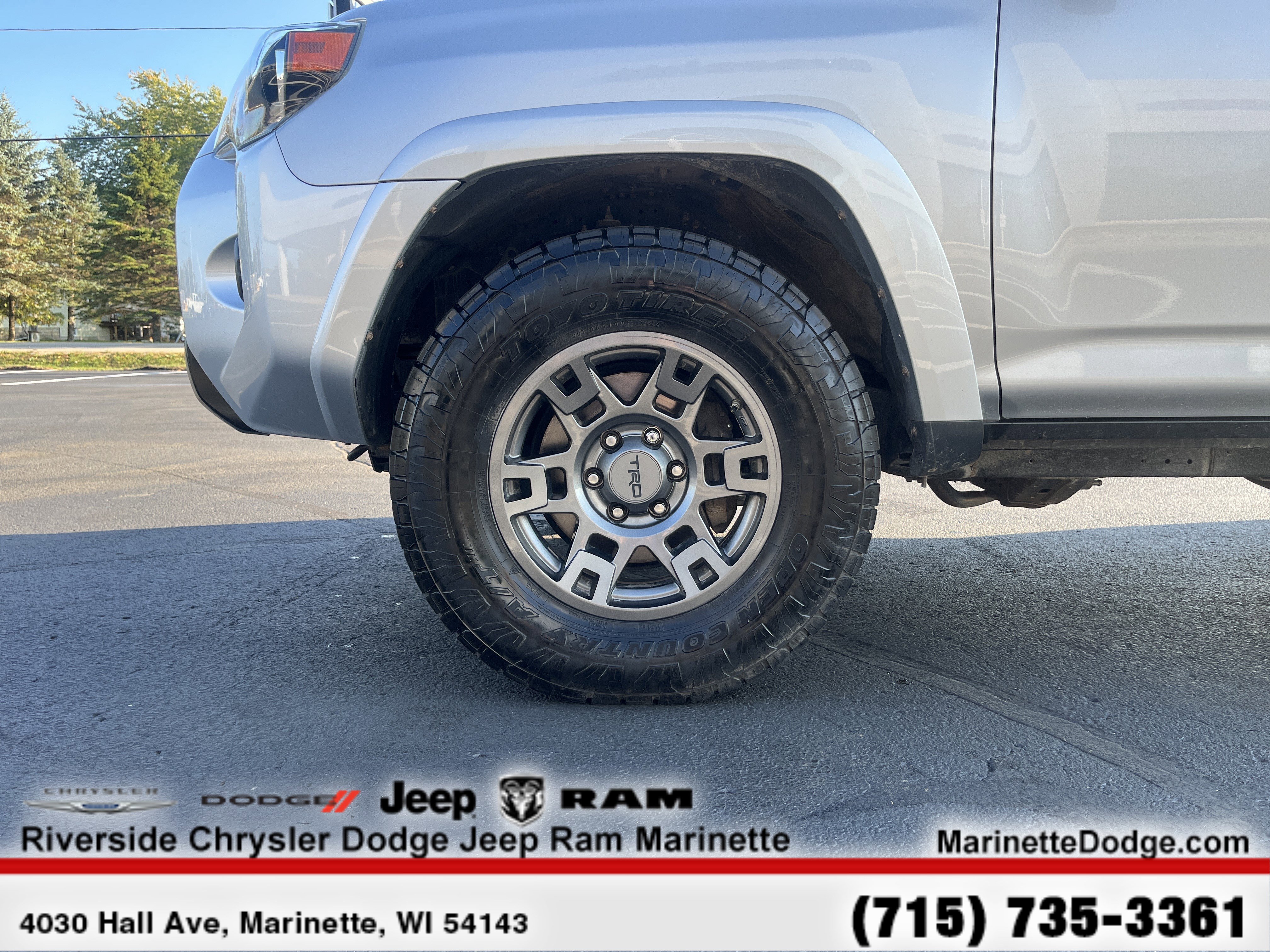 Used 2020 Toyota 4Runner Venture w/ Moonroof Package image 21