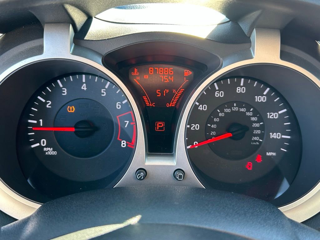 Used 2011 Nissan Juke SL image 15