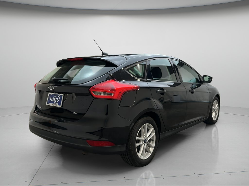 Used 2018 Ford Focus SE FWD image 7