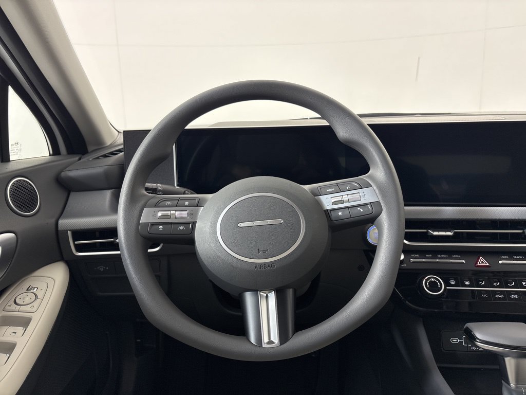 New 2026 Hyundai Sonata SE FWD image 20