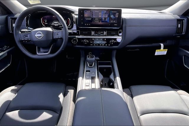 New 2026 Nissan Pathfinder SL FWD image 5