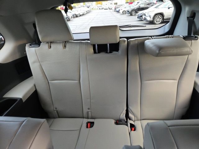 New 2026 Toyota Grand Highlander XLE image 10