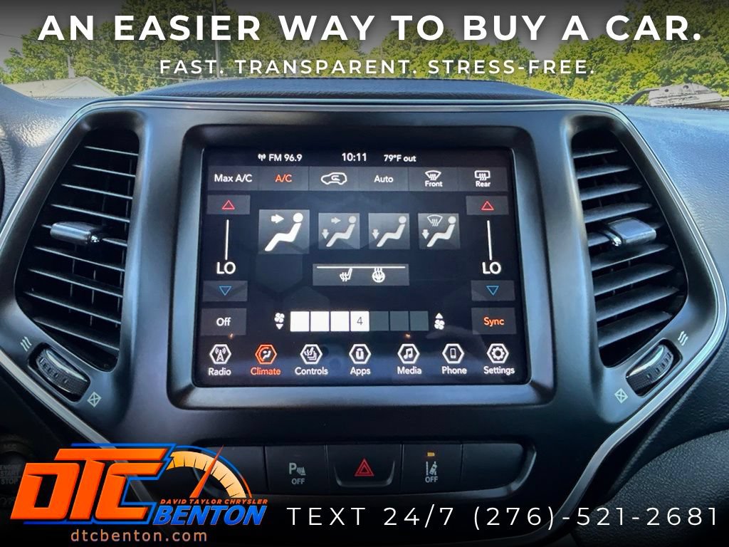 Used 2021 Jeep Cherokee Latitude Lux w/ Comfort/Convenience Group AWD/4WD image 17
