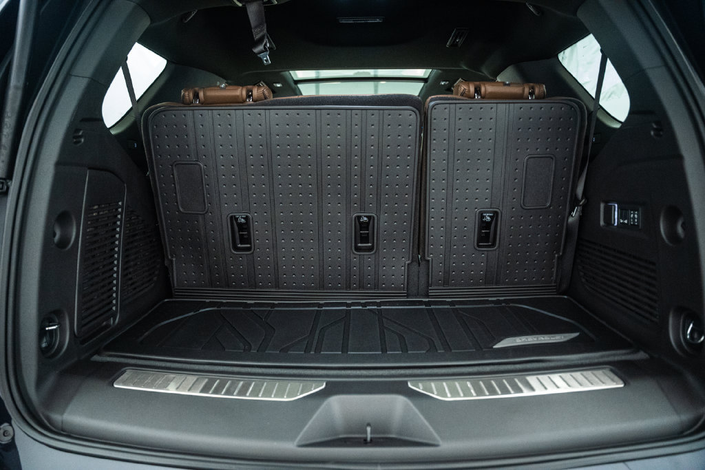 New 2027 Chevrolet Tahoe High Country AWD/4WD image 10