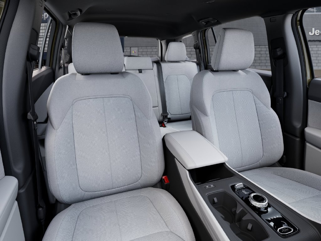New 2027 Jeep Cherokee Laredo AWD/4WD image 17