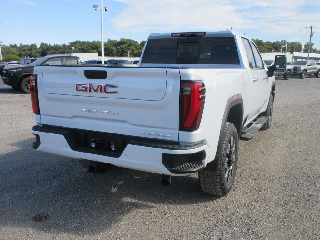 New 2026 GMC Sierra 2500 Denali w/ Denali Reserve Package image 5