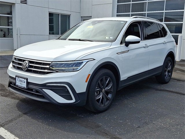 Used 2022 Volkswagen Tiguan SE image 5