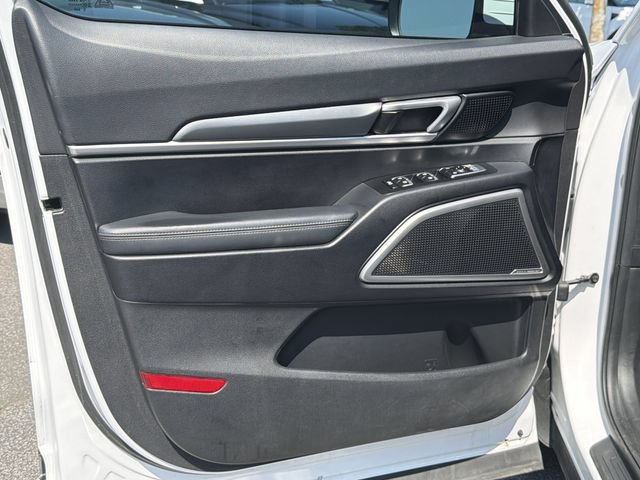 Used 2022 Kia Telluride LX AWD/4WD image 12