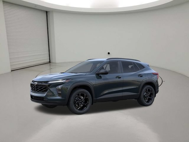 New 2026 Chevrolet Trax LT w/ Driver Confidence Package FWD image 2
