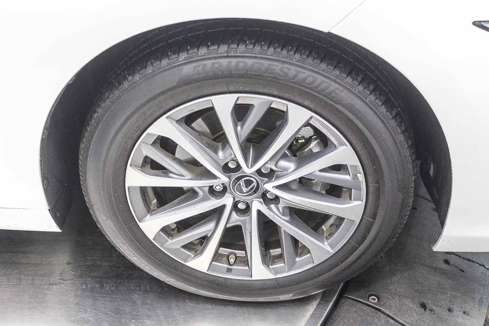 Certified 2025 Lexus ES 350 w/ Accessory Package (Z2) FWD image 13