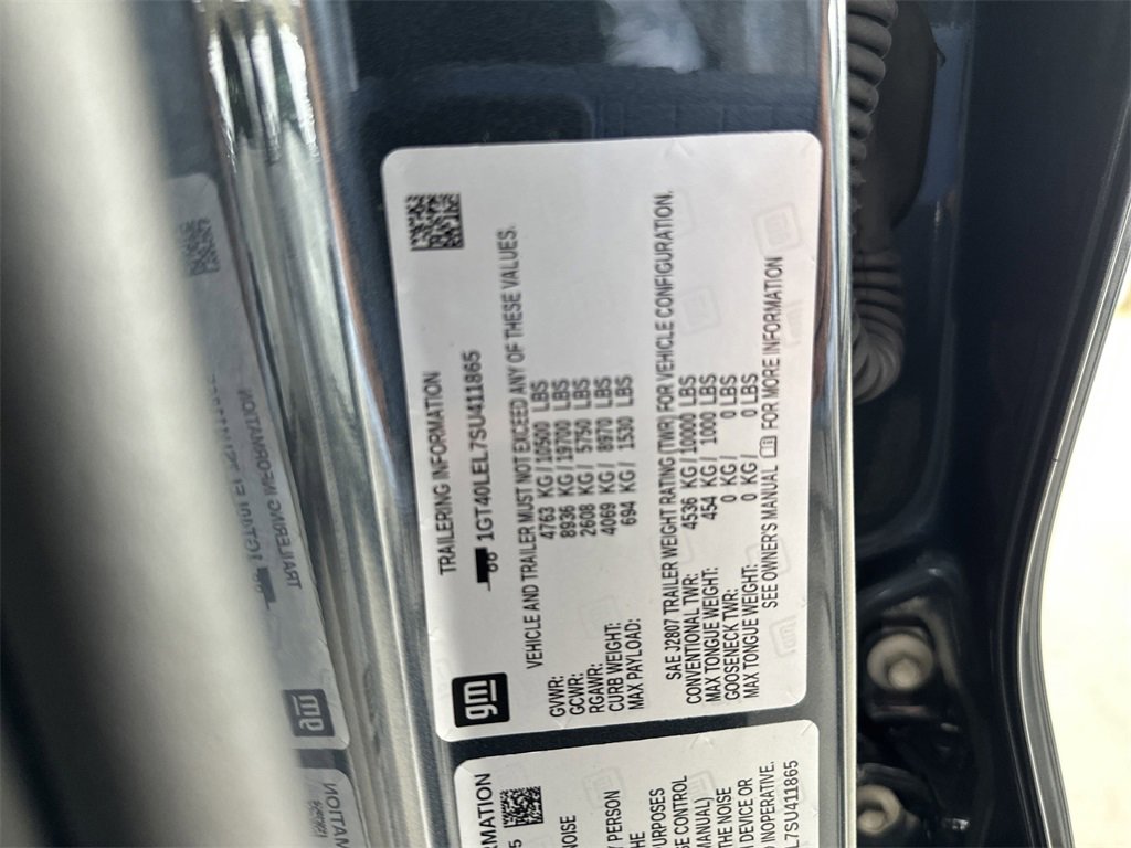 New 2025 GMC Sierra EV Denali image 42
