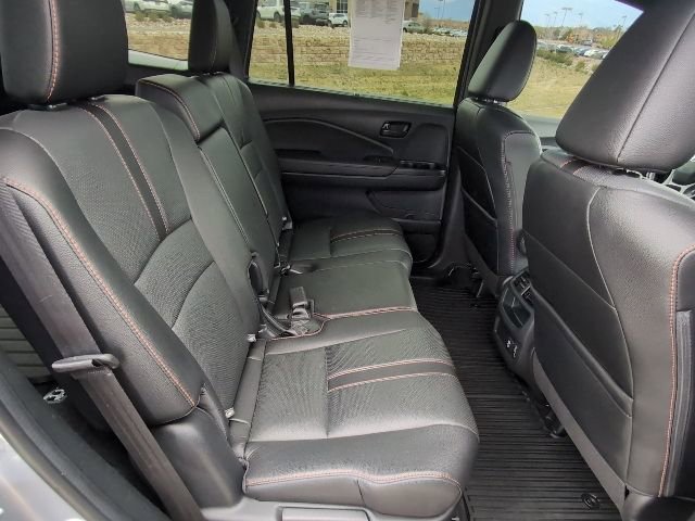 Used 2022 Honda Passport TrailSport image 30