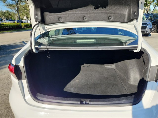 Used 2020 Toyota Corolla LE image 22