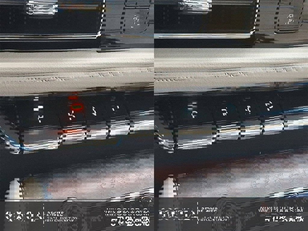 Used 2021 Lincoln Aviator Reserve w/ Equipment Group 202A image 16