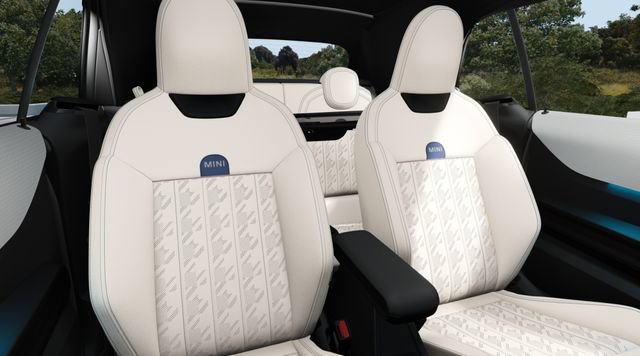 New 2026 MINI Cooper S image 3