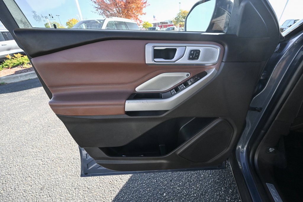 Certified 2021 Ford Explorer King Ranch w/ Premium Technology Package image 20