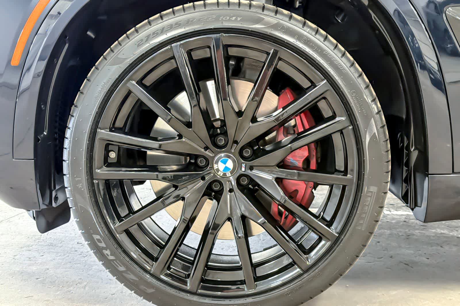 Used 2024 BMW X5 M60i image 27