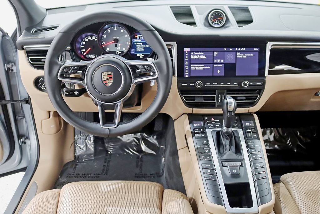 Used 2020 Porsche Macan S AWD/4WD image 13
