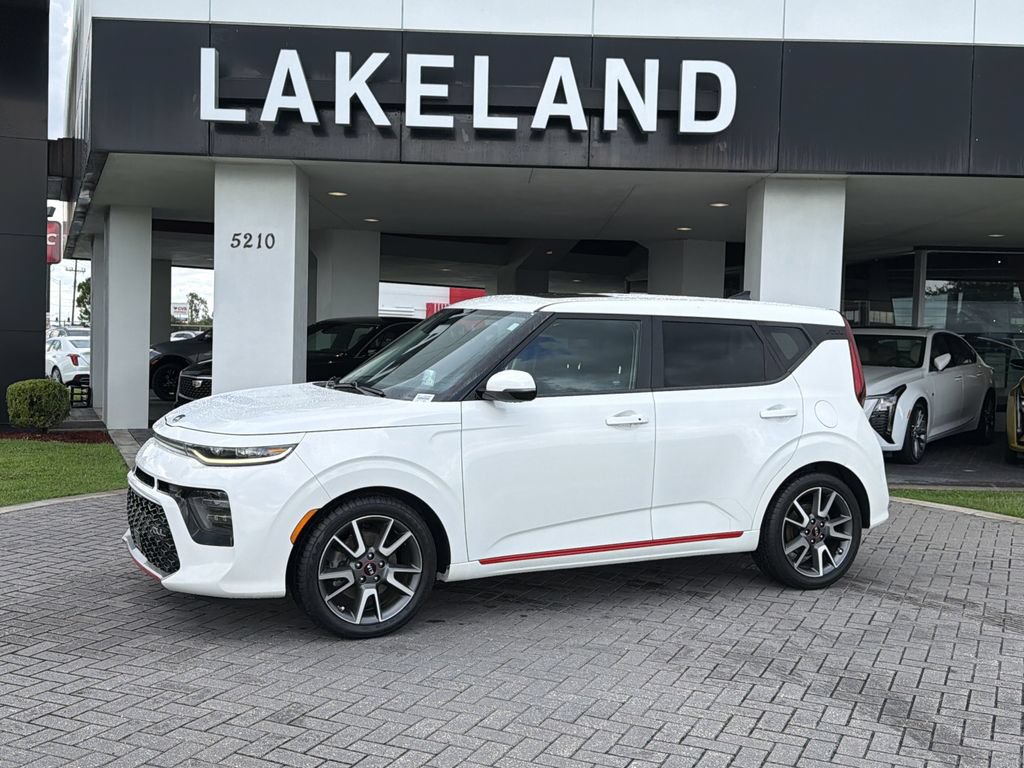 Used 2021 Kia Soul Turbo FWD image 2