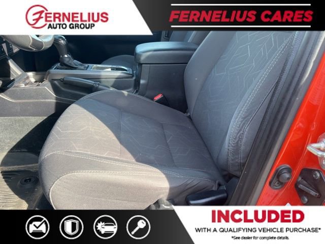 Used 2016 Toyota Tacoma TRD Off-Road w/ Towing Package image 9