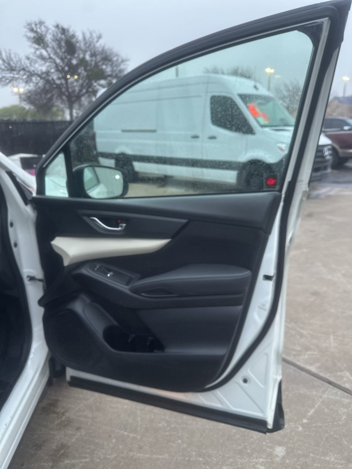 Used 2021 Subaru Ascent Premium w/ Convenience Package image 14