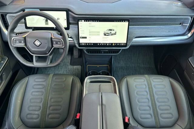 Used 2026 Rivian R1T Adventure AWD/4WD image 13