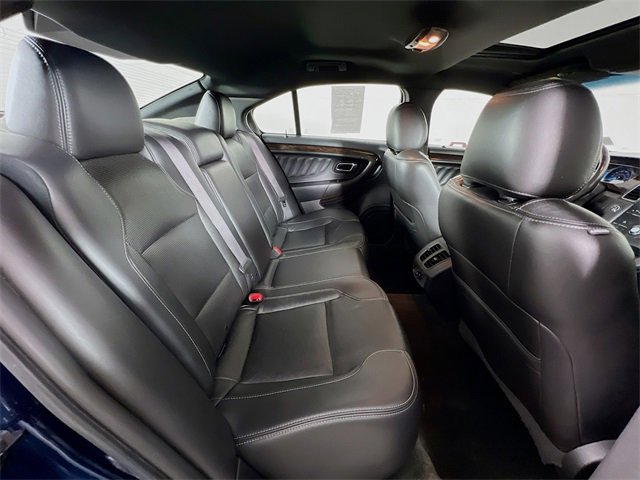 Used 2016 Ford Taurus Limited image 38