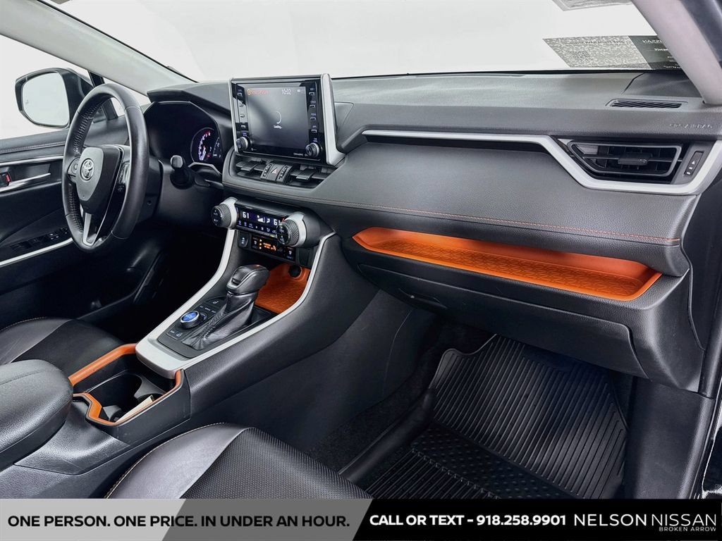 Used 2019 Toyota RAV4 Adventure w/ Cold Weather Package AWD/4WD image 28